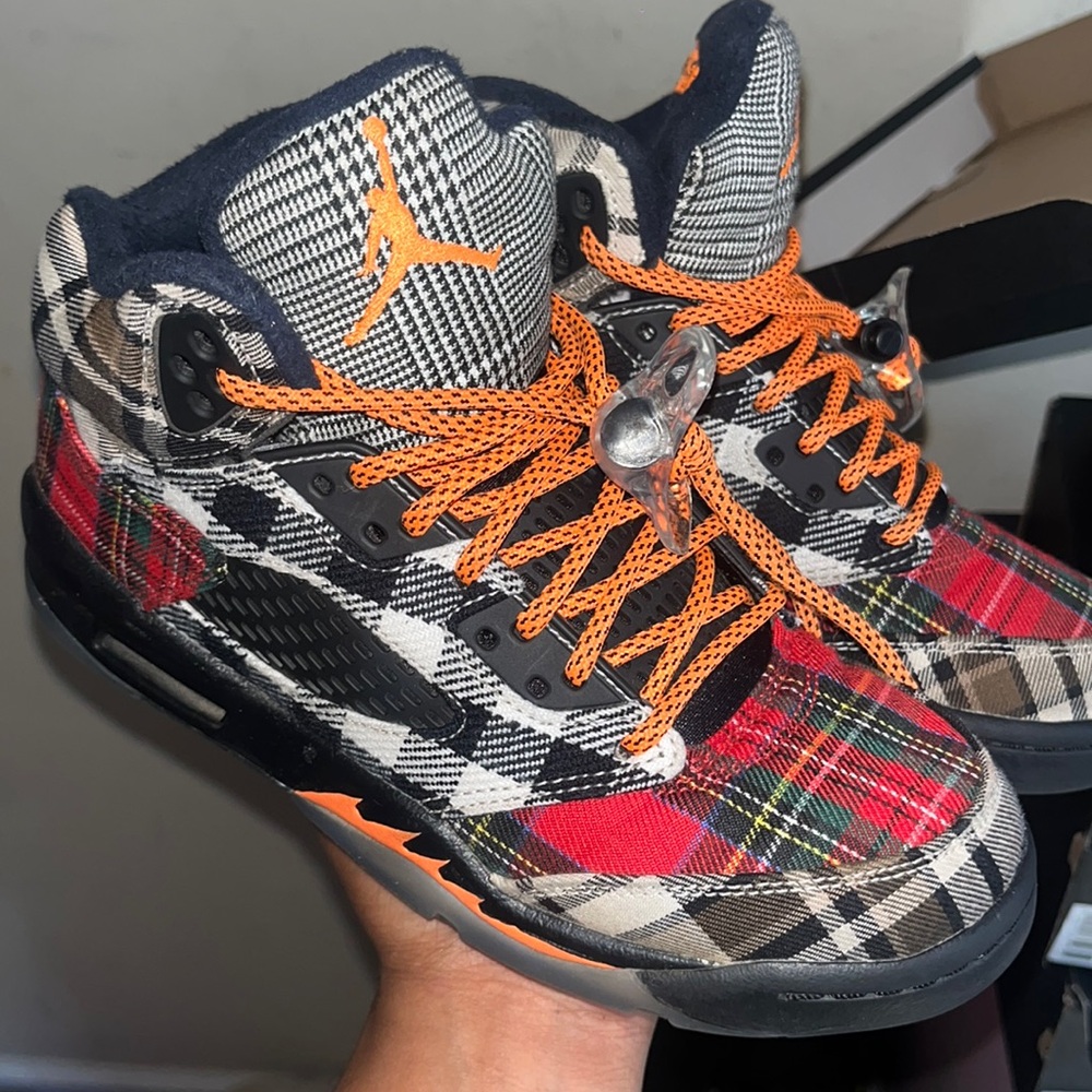 Jordan Retro 5 Size 4.5y